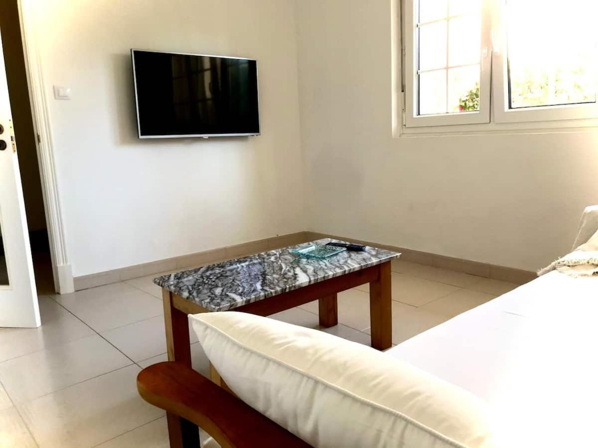 Apartamento Centrico En פיניסטרה מראה חיצוני תמונה